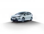 Toyota Prius + 2015 года